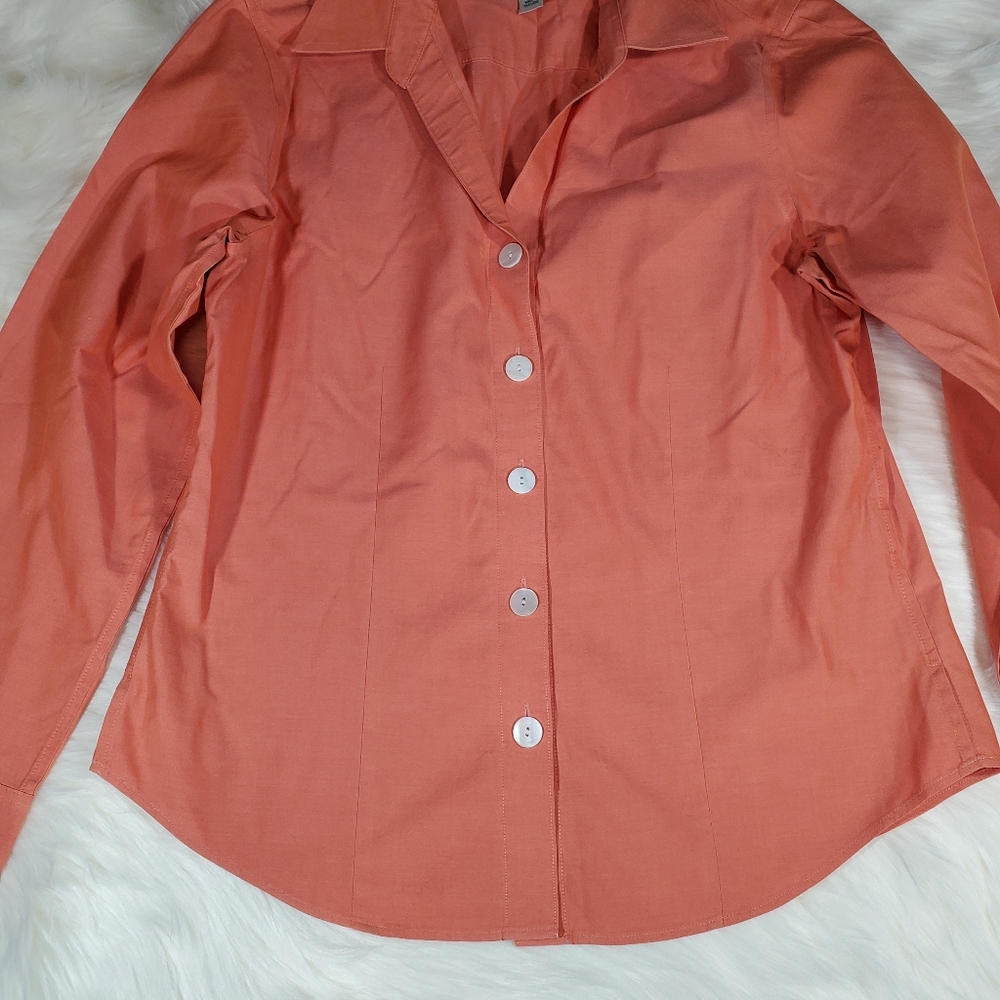 Coldwater creek blouse size M bottoms dow
